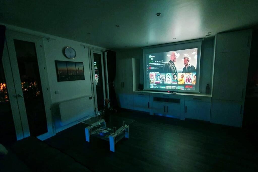 Superbe studio de 30m2 proche de Paris Poissy Exterior foto